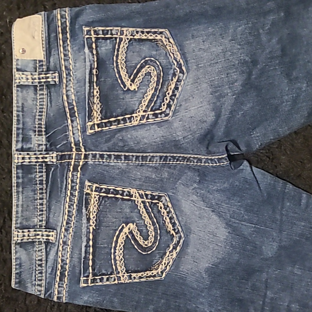 Womens Silver Capris